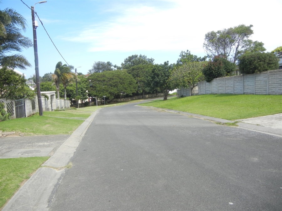 4 Bedroom Property for Sale in Greenfields Eastern Cape
